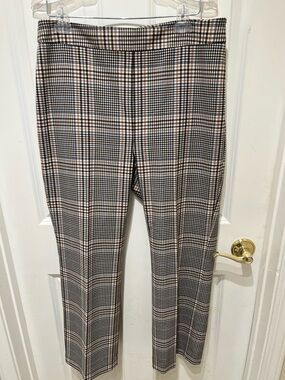 EUC Beautiful Ann Taylor Black and Cream Plaid Trousers size 10